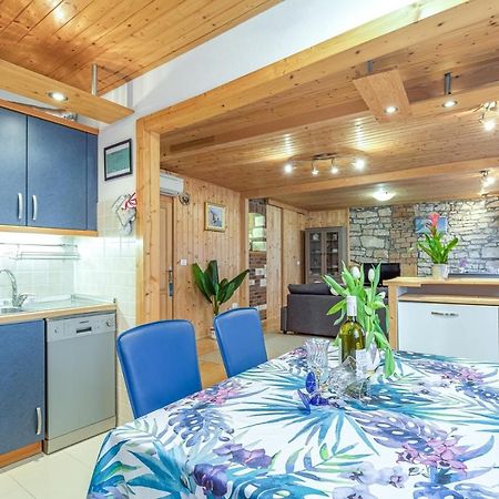 Apartmán Dino Carrera Rovinj Exteriér fotografie